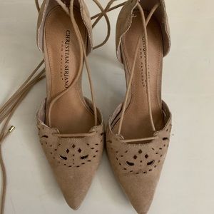 Size 5 Christian Siriano tie up heels